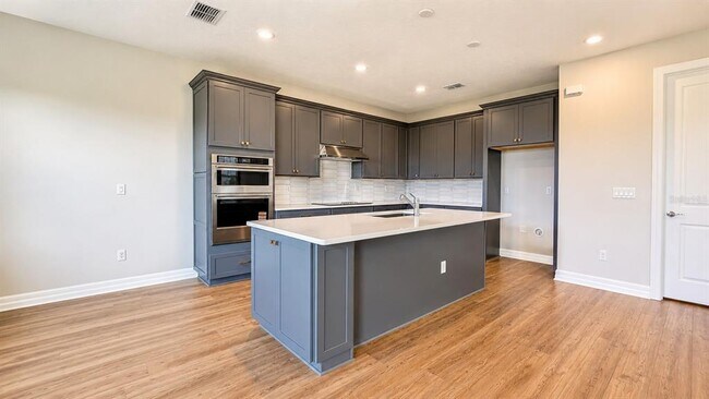 Building Photo - 16628 Silver Brook Wy