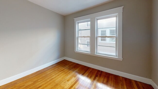 Building Photo - 5 Edgar Terrace