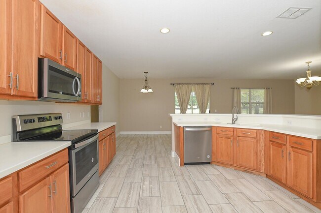 Building Photo - 1273 Scarlet Oak Cir