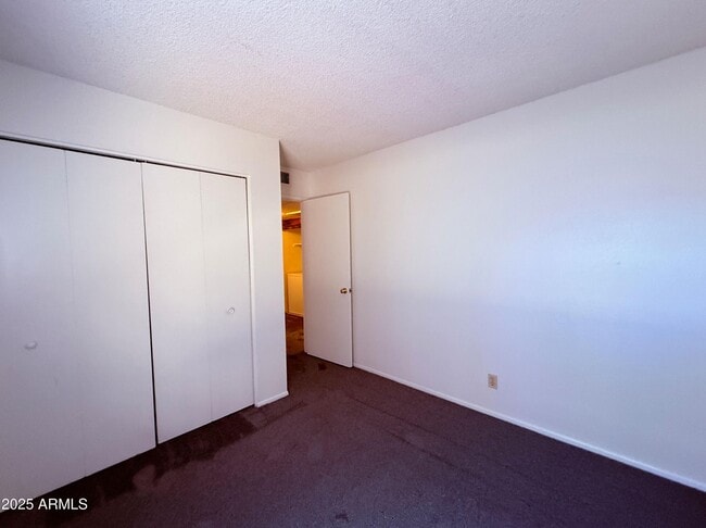 Building Photo - 1051 S Dobson Rd