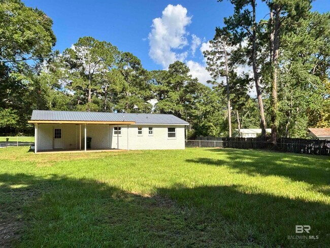 Building Photo - 208 Marcella Ave