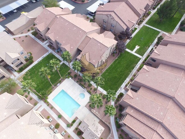 Building Photo - 8101 W Flamingo Rd