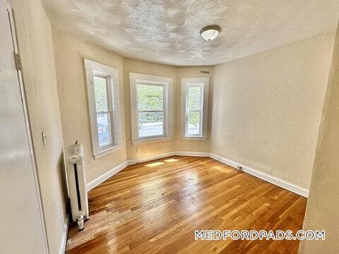 Building Photo - 227 Boston Ave