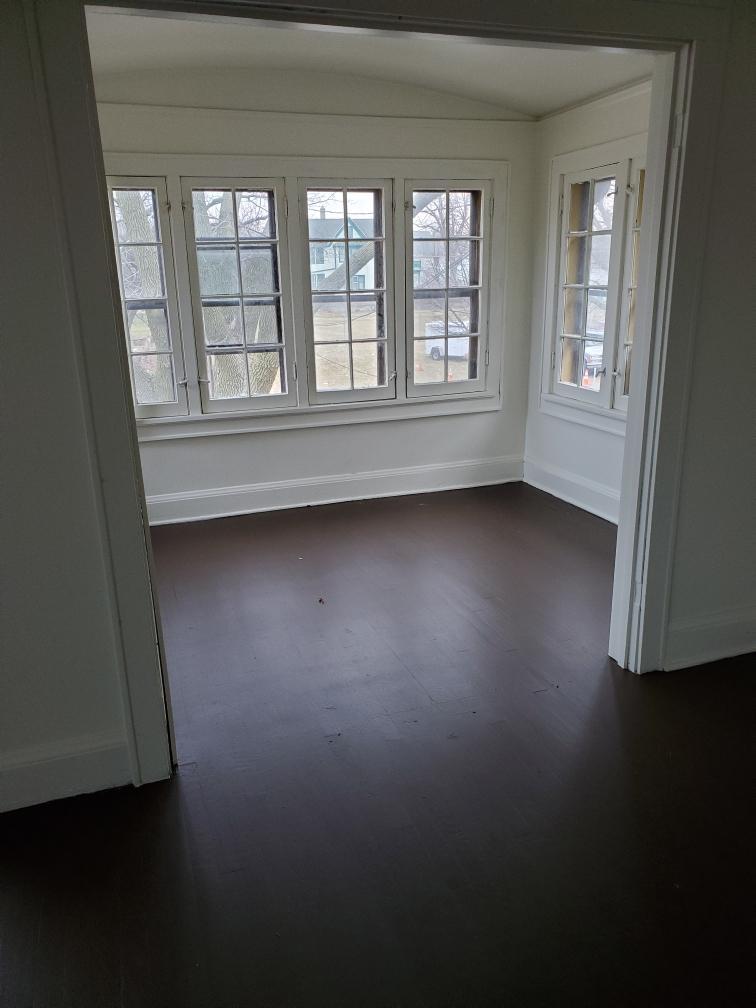 Sun room upper - 1310 W Clarke St