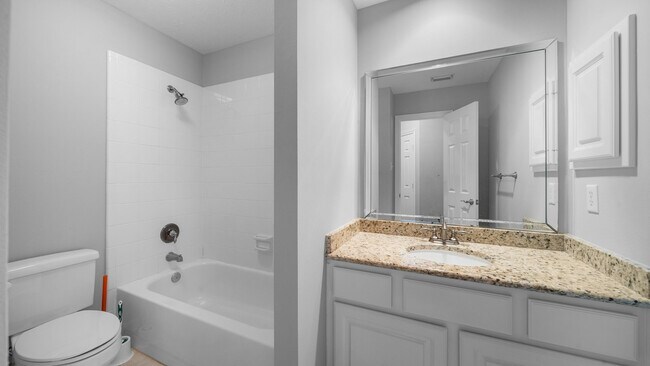 Building Photo - 58 W Sienna Pl