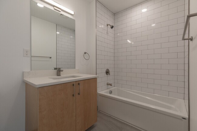 Building Photo - 36 North Beacon St