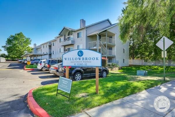 Willowbrook Entrance - Willowbrook Apartments