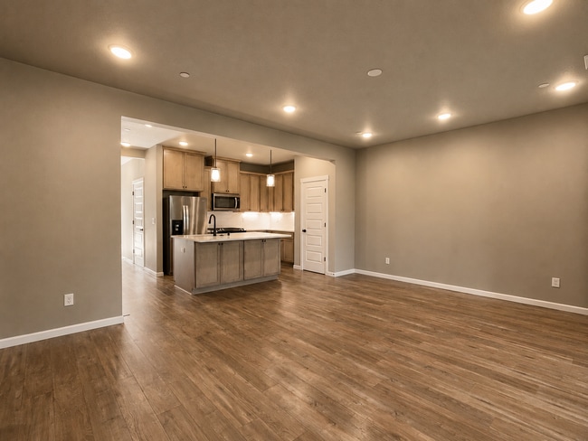 Building Photo - 13219 NE 71st Pl