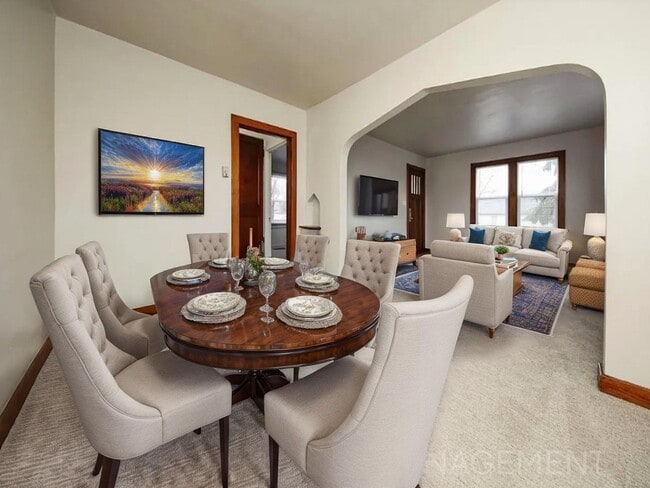 Primary Photo - 1330 W 14th St