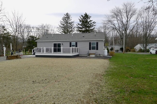 Building Photo - 37 Van Dyke