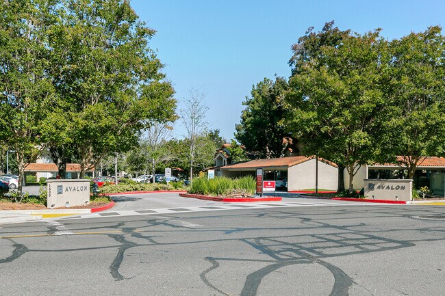 Building Photo - 1600 Villa St