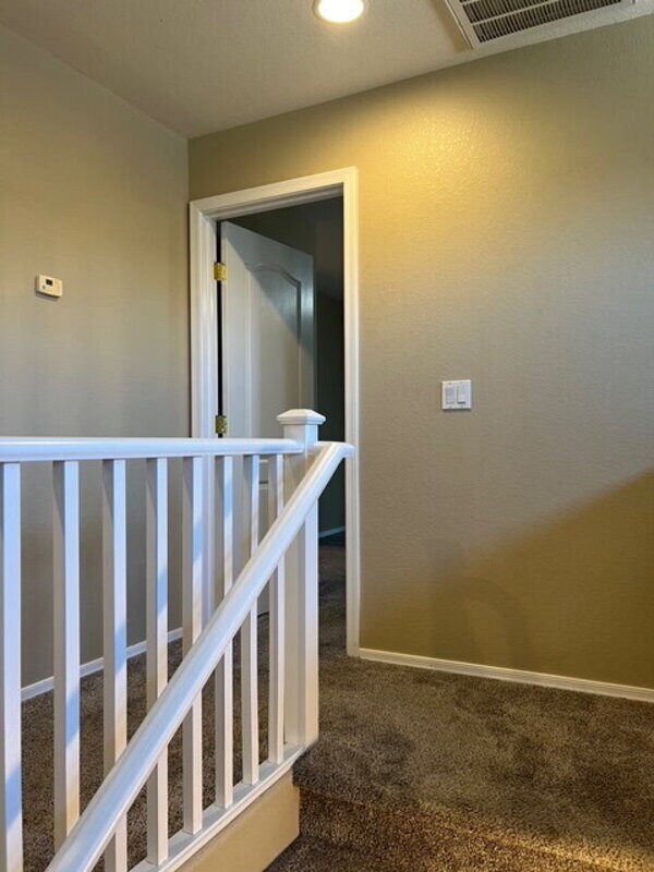 Building Photo - 3970 S Laurel Way