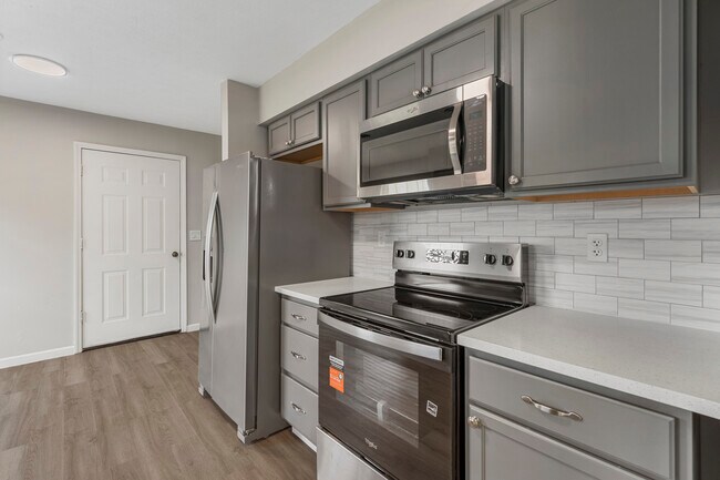 Building Photo - 4224 Ridgefield Ct