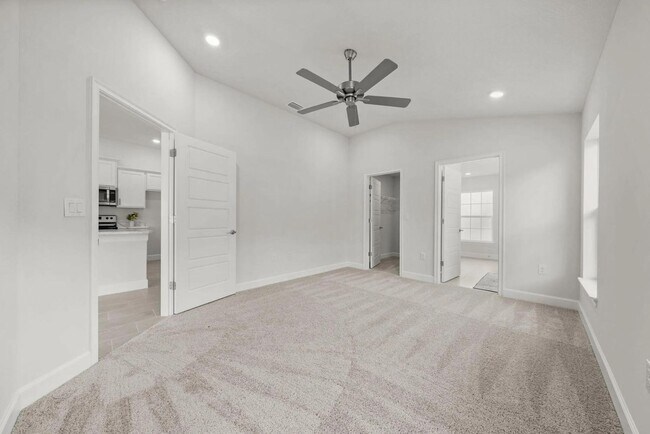 Building Photo - 751 Tupelo Cir