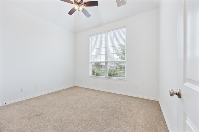 Building Photo - 1329 Marina Grand Terrace