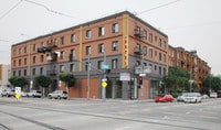 Building Photo - Oviatt Apartments