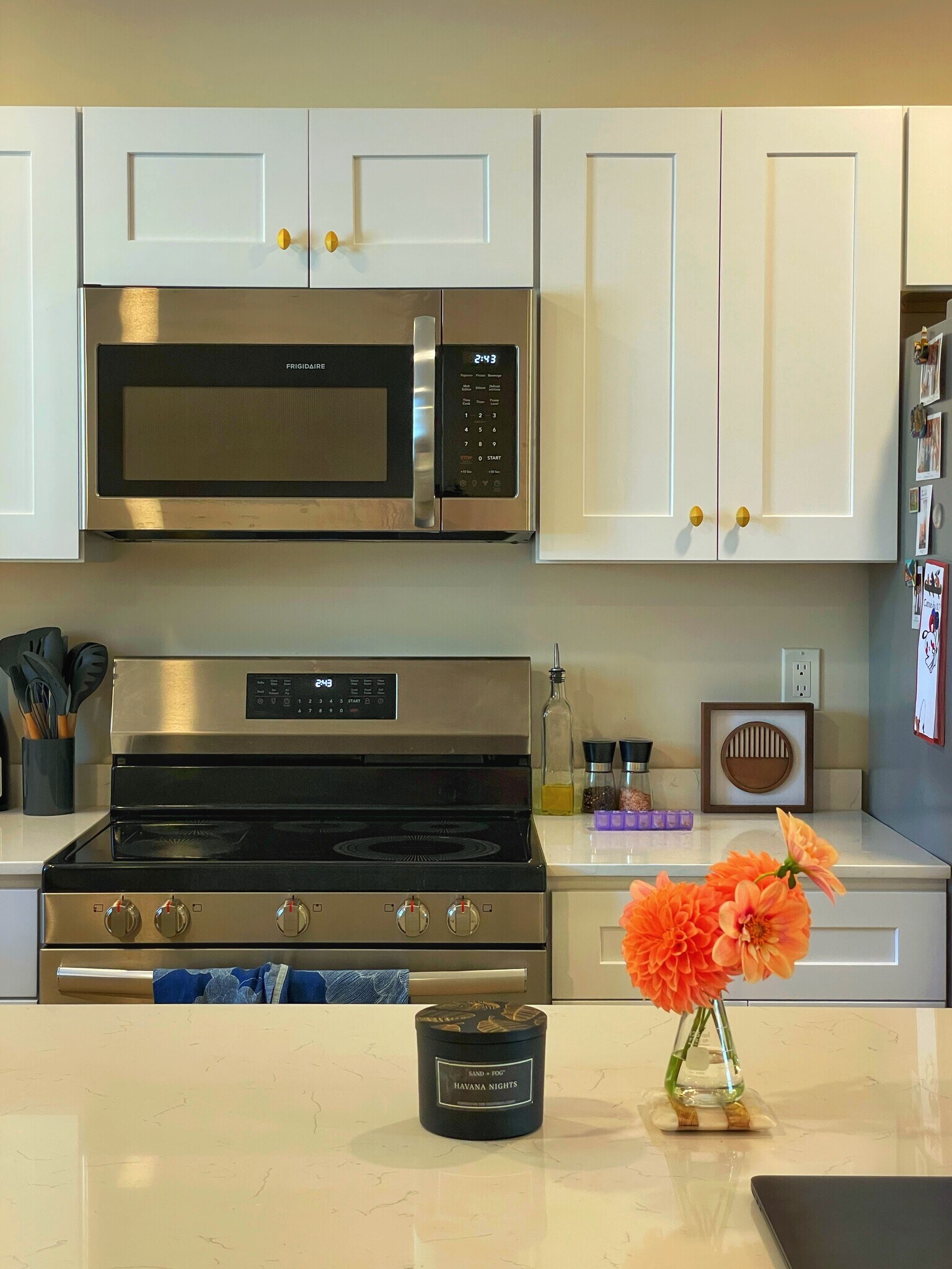 Kitchen - 171 Dunnell Ave