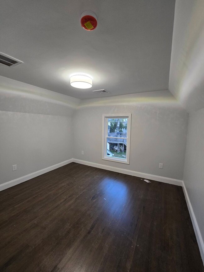 Building Photo - 70 Lancaster St