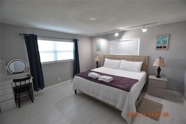 Building Photo - 2513 Gulf Blvd