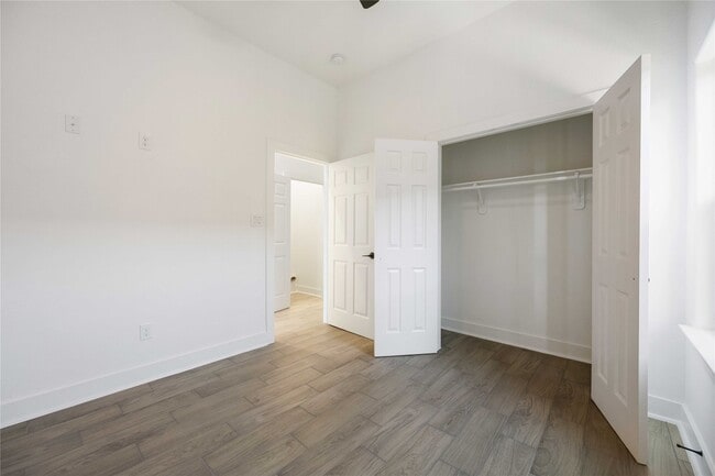 Building Photo - 3110 Evella St