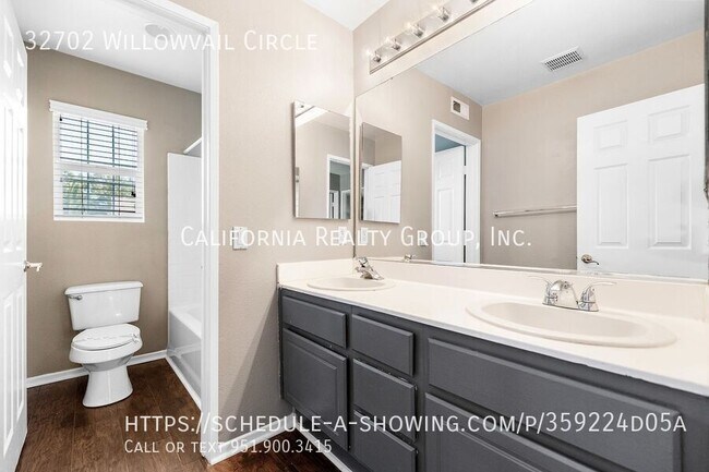 Building Photo - 32702 Willowvail Cir