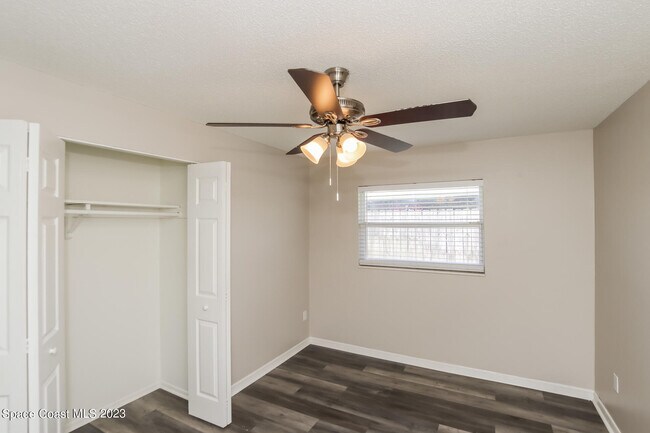 Building Photo - 2389 Ricky Rd