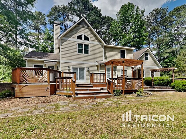 Building Photo - 3616 Zoar Rd