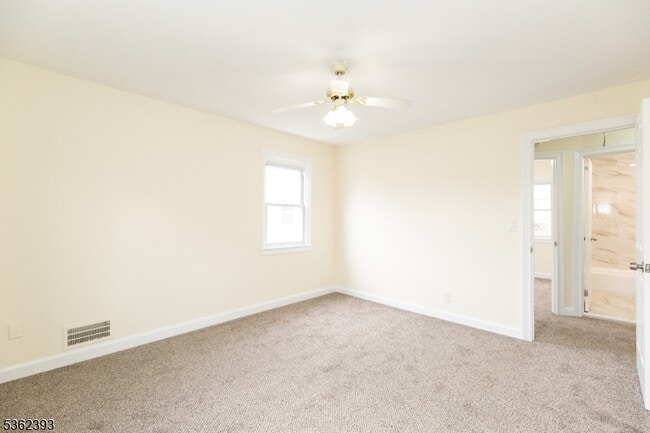 Building Photo - 78 Koyen St