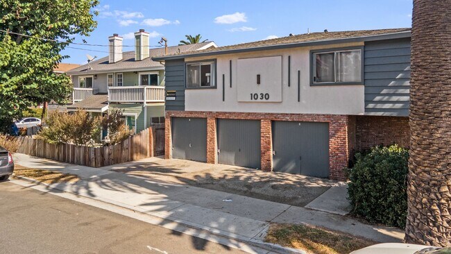 Building Photo - 1030 Grand Ave