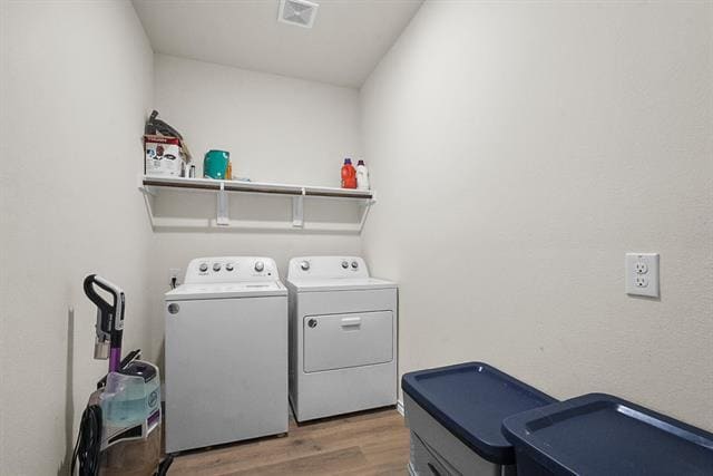 Building Photo - 205 FieldTrail Ln