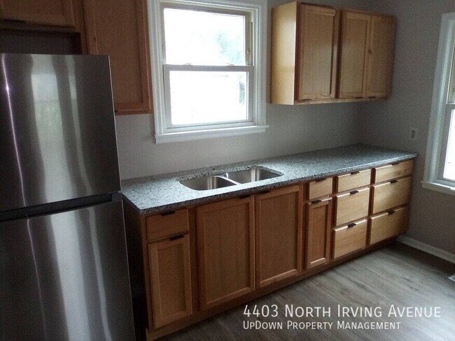Building Photo - 4403 N Irving Ave
