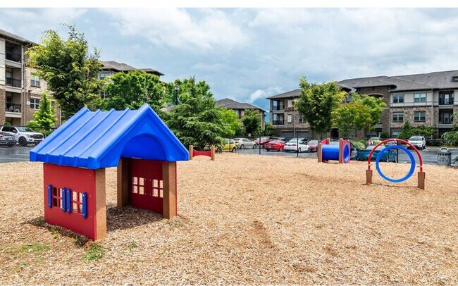 Building Photo - 70 Venue Wy