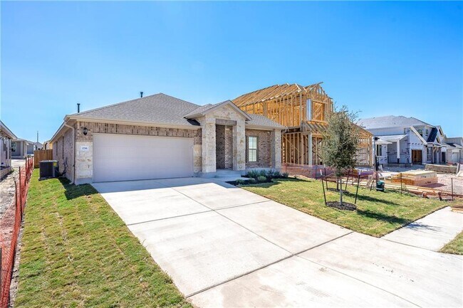 Building Photo - 236 Tanda Ln