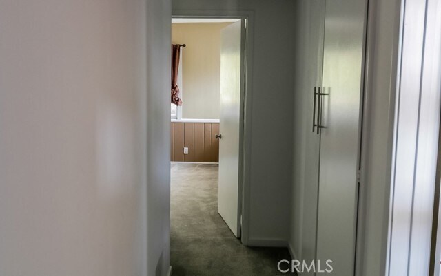 Building Photo - 475 Cliff Dr