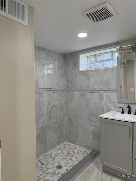 Building Photo - 126 Belleview Dr
