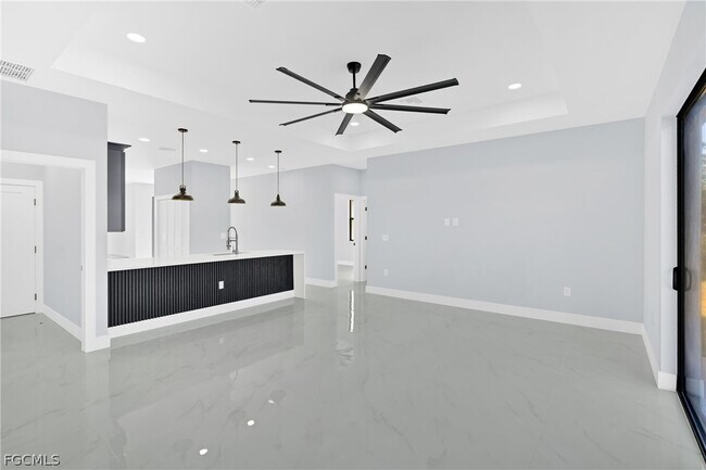 Building Photo - 517 Johns Ave