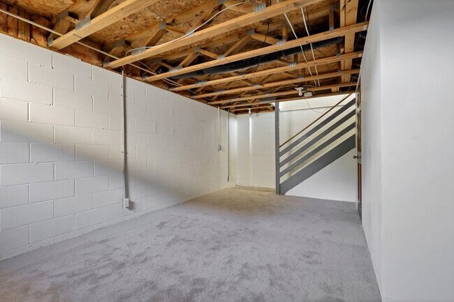 Building Photo - Pataskala Ridge Home