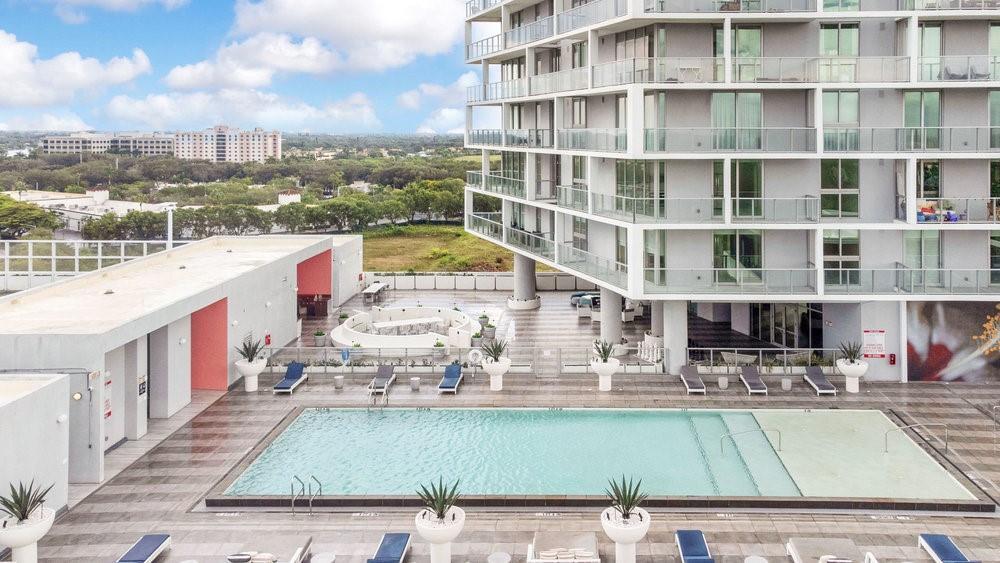 Building Photo - 2000 Metropica Way