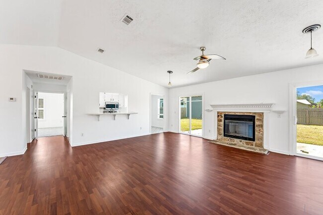 Building Photo - 6824 Forsythe Dr