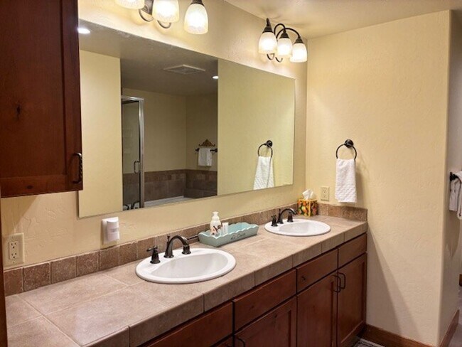 Building Photo - Summer Rental - The Cache at Union Creek #...