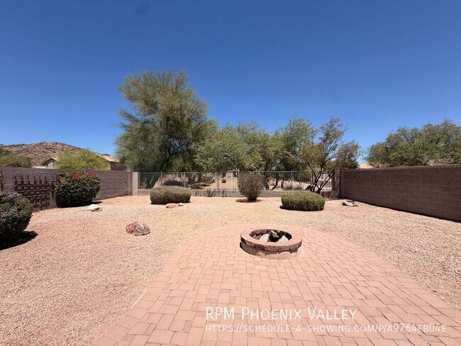 Building Photo - 25027 N 40th Ln