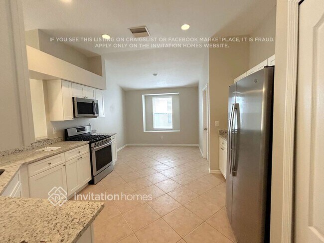 Building Photo - 6113 Gannetside Pl