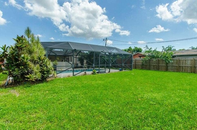 Building Photo - 22191 SW 60th Ave