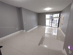 Building Photo - 6061 Collins Ave