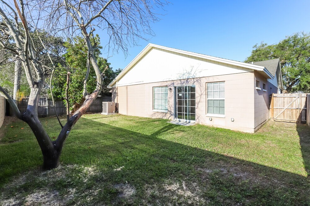 Building Photo - 1717 Tarah Trace Dr