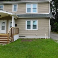 Building Photo - 27 Johnson Heights