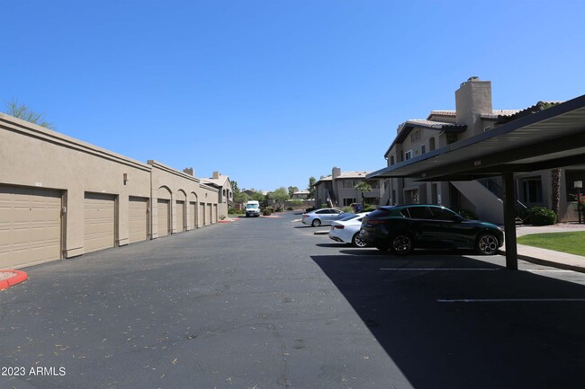 Building Photo - 7009 E Acoma Dr