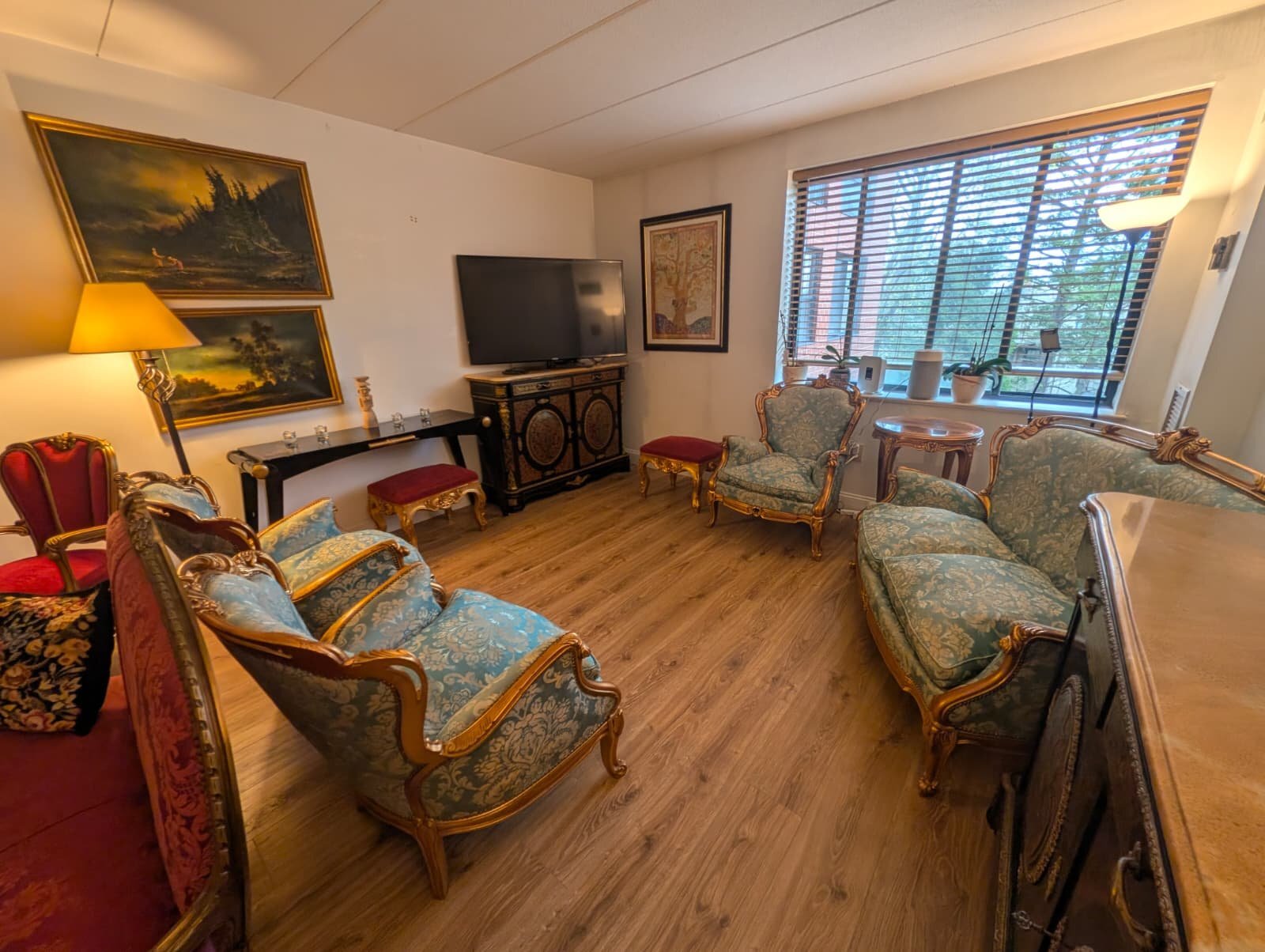 Building Photo - 1933 Commonwealth Ave