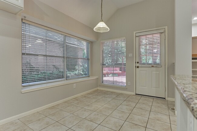 Building Photo - 51 S Crossed Birch Pl