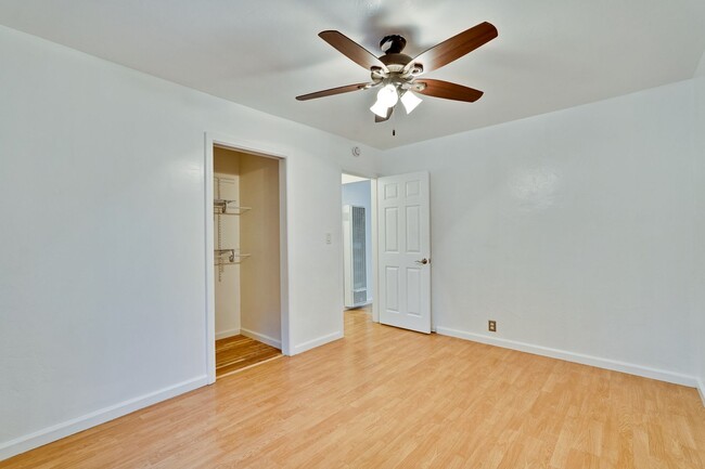 Building Photo - Welcome Home!!! - Great Location, Near Val...